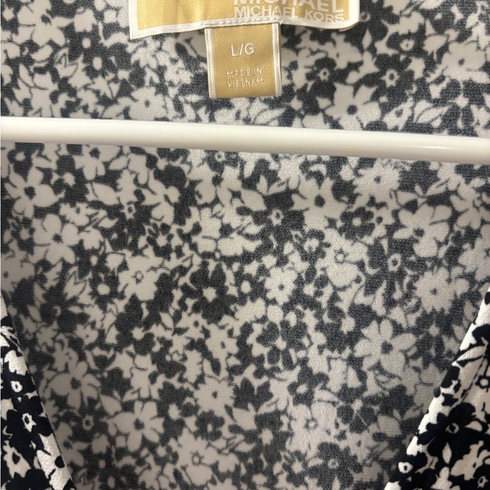 Michael Kors Black and White Floral Mini Dress - Picture 5 of 8